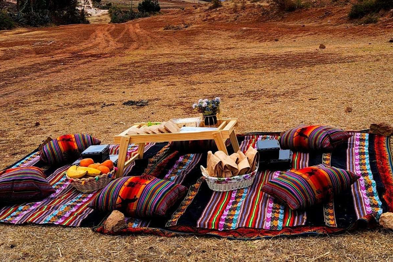 Chinchero, Maras &amp; Moray + picknick met lama&#039;s | Privérondleiding |