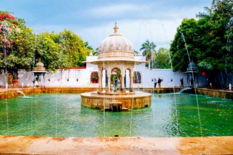 Excursion d'une journée à Udaipur U N E S C O Heritage