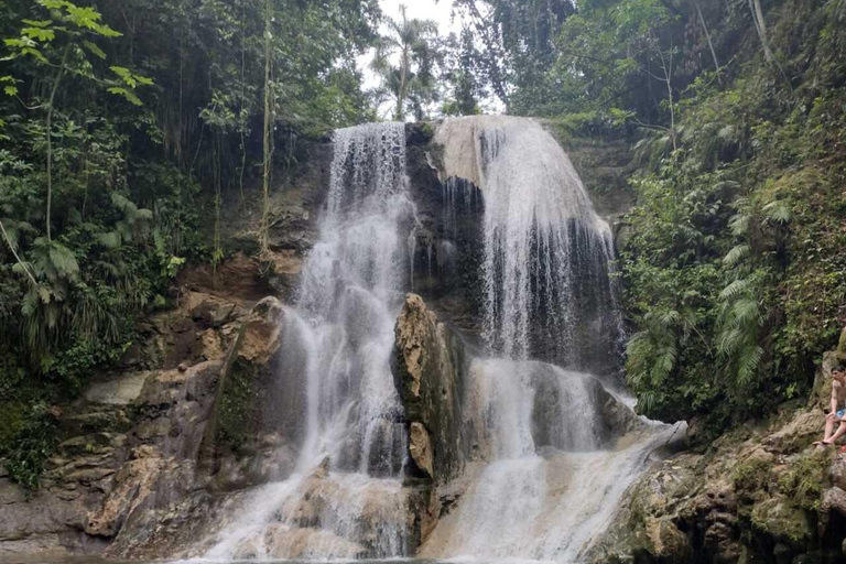 Porto Rico : Randonnée sur la rivière Gozalandia et visite des chutes d&#039;eau