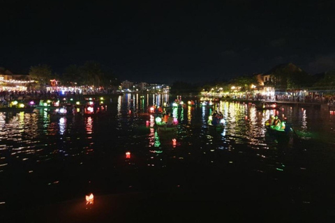 Da Nang: Hoi An Forntida stad &amp; My Son Sanctuary Privat bilFrån Da Nang: Hoi An City &amp; My Son Sanctuary med privat bil