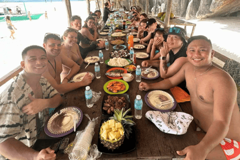 Coron Super Ultimate: 7 destinos com almoço e transferesAs 7 ilhas imperdíveis de Coron: Apresenta Kayangan e Barracuda