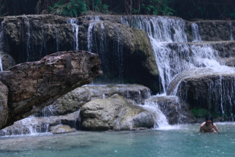 Luang prabang Elepphant keeper bathe option Kuangsi tour