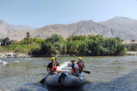 Lunahuana: Rafting, Canopy, ATVs y Excursión a Bodegas desde Lima