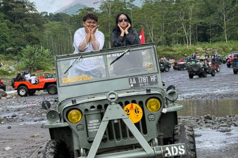 Yogyakarta:Merapi Jeep Tour, Keraton Yogyakarta & Taman Sari Yogyakarta: Merapi Jeep Tour, Sultan Palace & Taman Sari