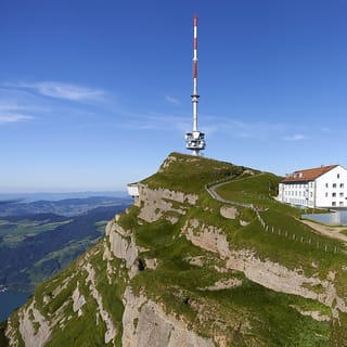 Queen of the Mountains: Day Trip to Rigi and Lucerne