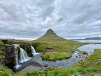 Reykjavik、Snaefellsnes Peninsula Private Tour with Local - Housity
