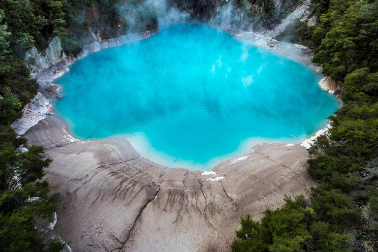 Rotorua: Wai-O-Tapu and Waimangu Volcanic Valley Tour + Boat