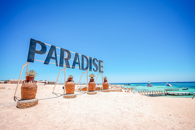 Hurghada: półdniowa wycieczka łodzią po zatoce Orange Bay i Paradise IslandsWspólna wycieczka