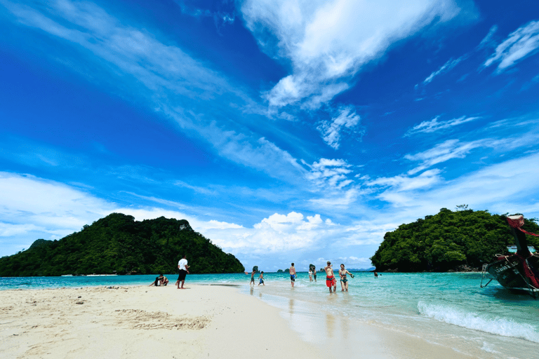 Krabi : Tour privé en bateau à longue queue des 4 îles avec visite de grottesVisite d&#039;une demi-journée au coucher du soleil : visite des 4 îles