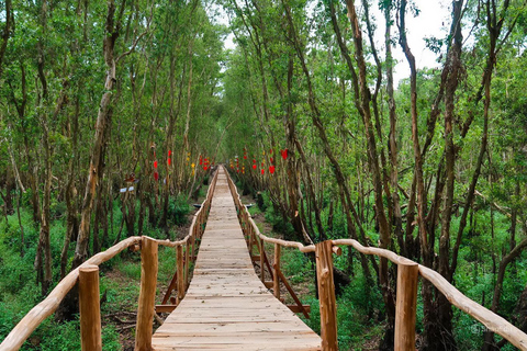 Mekong Delta 3D2N: Floating Market - Chau Doc - Phnom Penh Group Tour