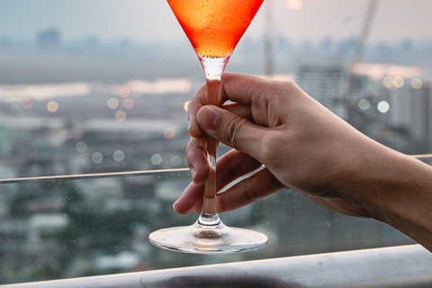 Bangkok: Cielo Sky Bar & Restaurant Rooftop Sharing Set for 2 People