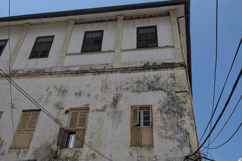 Stone Town: Stadtrundgang mit kulturellem MusikerlebnisStone Town: Spaziergang mit Mittagessen
