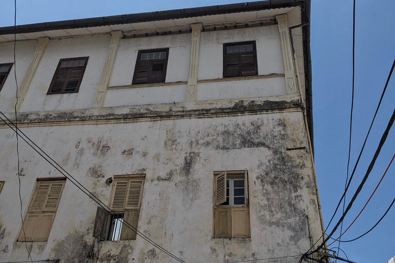 Stone Town: Stadtrundgang mit kulturellem MusikerlebnisStone Town: Spaziergang mit Mittagessen