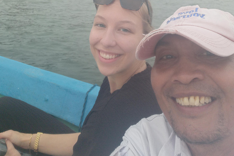 Jakarta: Guided City Tour by Tuk Tuk, Train, and Boat