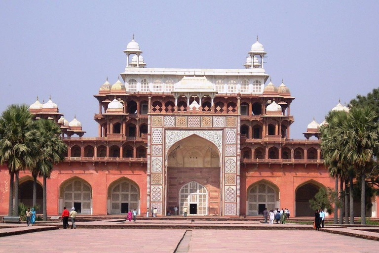Private Agra Tour: Akbar Tomb, Agra Fort, and Baby Taj
