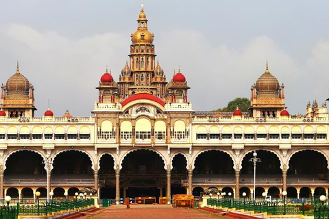 Esplorazione dell'India meridionale: dal Karnataka a Goa con hotel a 3 stelleEsplora il sud dell'India: dal Karnataka a Goa con hotel a 3 stelle