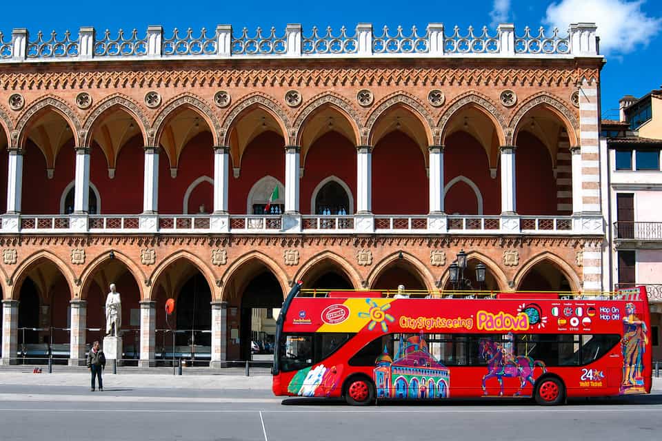 Hop-on/Hop-off-Bus in Padua