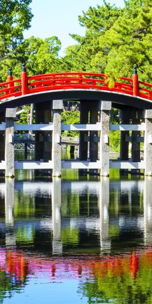 Osaka: Sumiyoshi, Osaka's Most Iconic Shrine - Private Tour