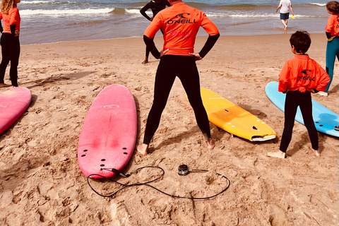 Exclusive surf lesson at Caparica