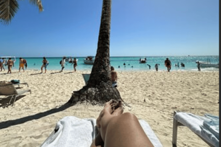 From Punta Cana: Saona Island Boat Trip with Buffet