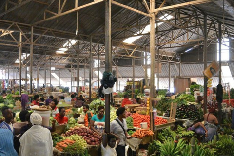 Kigali: Guided Moto Ride, Markets, and Street Food Tour
