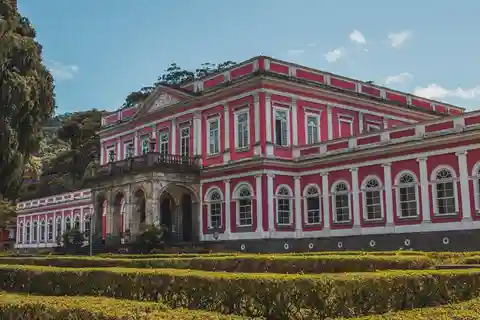 Petrópolis Tour departing from Rio de Janeiro