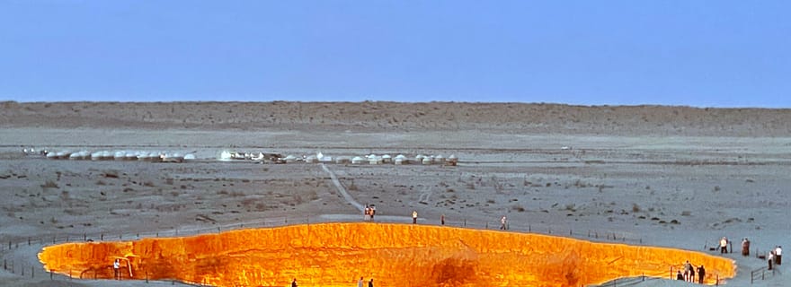 Dashoguz : visite du cratère de gaz de Darvaza avec dîner barbecue