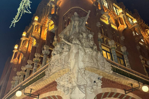 Barcelona: Pubcrawl with VIP Entry to Rooftops and Nightclub