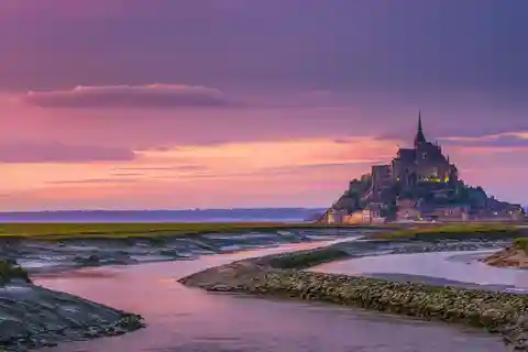 Dagsutflykt till Mont Saint Michel från Paris