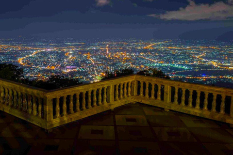 Visita nocturna al templo Doi Suthep y Wat Pha Lat