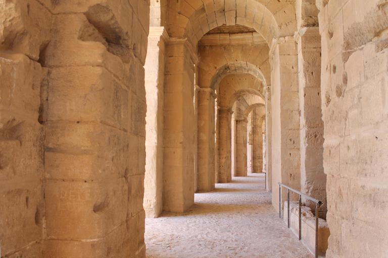 Carthage, Sidi Bou Said & El Jem Tour: The Must-Sees of Tunisia