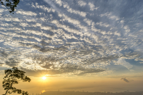 Penang Guided Day Tour with Georgetown, Batik & Beach Sunset