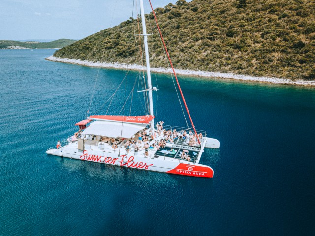 Visit Split Full-Day Catamaran Cruise to Hvar & Pakleni Islands in Split