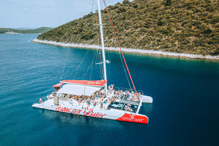 Split: hele dag per catamaran naar Hvar en Pakleni-eilanden