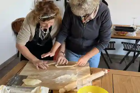 Authentic Tuscan Cooking Class & Lunch in Montepulciano