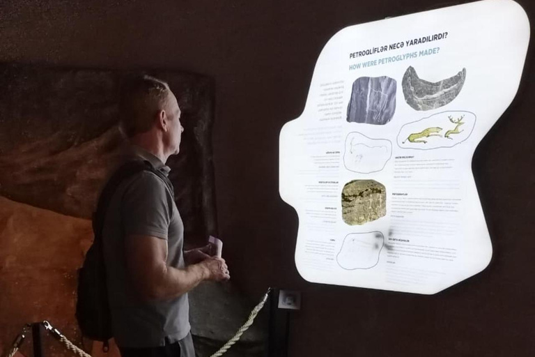 巴库：戈布斯坦国家公园之旅（含酒店接送）