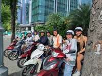 Ho Chi Minh City, Tournée gastronomique des Onze dégustations par Scooter - Hizvo