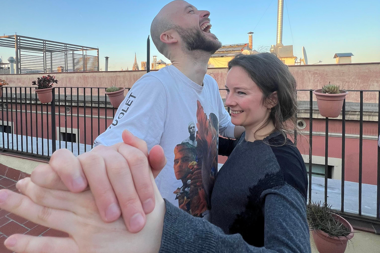 Barcelona: Aula de tango no terraço com bebidas e vídeos