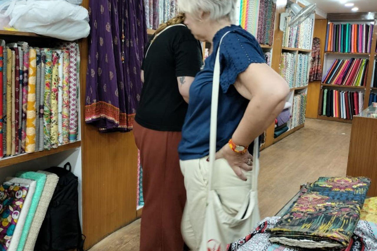 Delhi: tour de diseñadores y talleres ocultosDelhi: tour de moda y talleres ocultos