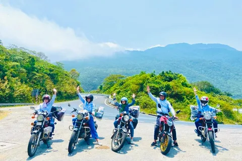 De Hoi An a la Montaña de los Monos de Mármol y el Paso de Hai Van en moto