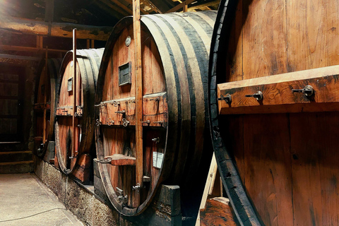 Douro Valley: Private Wine Tour with Lunch