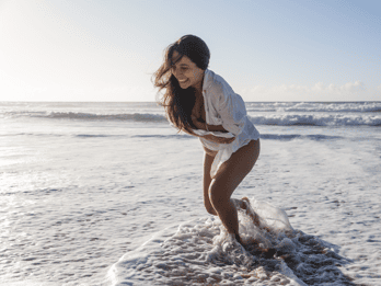 Algarve: Sunset Photo Shoot, Golden Hour at the Beach