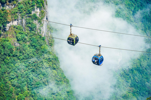 Chongqing & Zhangjiajie: 7-Day Private Tour with Transfers