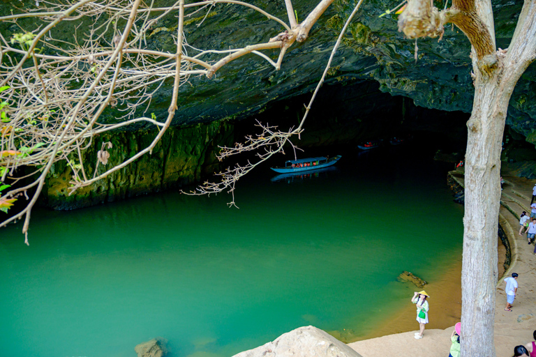 Hue - Phong Nha Cave - Vinh Moc Tunnel Small group Full-Day Tour: Lunch include, Boat & Ticket 450.000 excluded