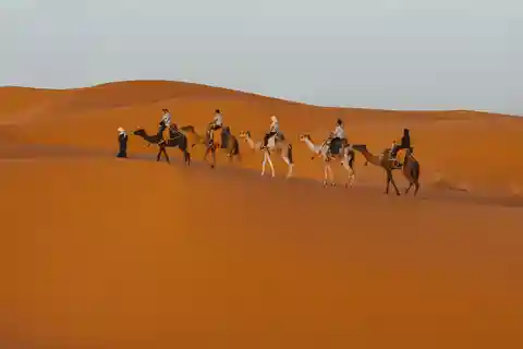 From Marrakesh to Merzouga Desert: 3-day Sahara tour