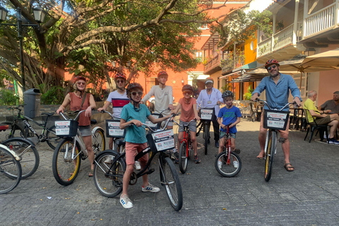 Cartagena: Ruta Histórica, Cultural y Graciosa en Bicicleta