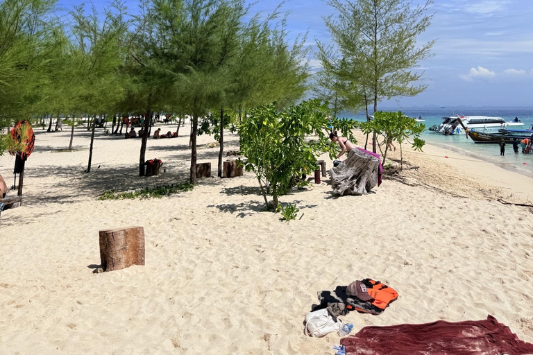 Phi Phi: First Group at Maya Bay, Avoid The Crowds Boat Tour [Full-Day] Maya Bay Speedboat Tour