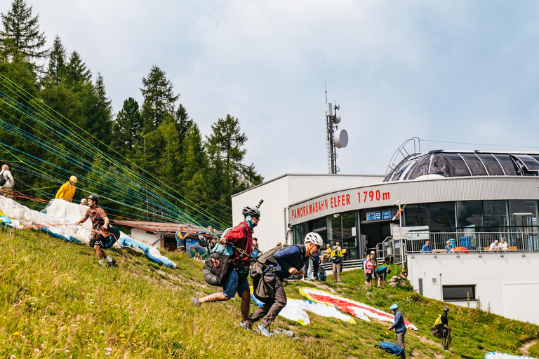 Neustift im Stubaital: Tandem Paragliding Flight
