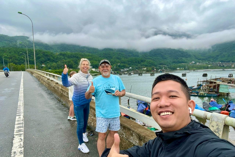 Von Hue nach Hoi An mit dem Privatwagen über den Hai Van Pass, die Goldene Brücke