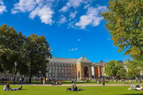 Exploring Bristol: A Private Walking Tour